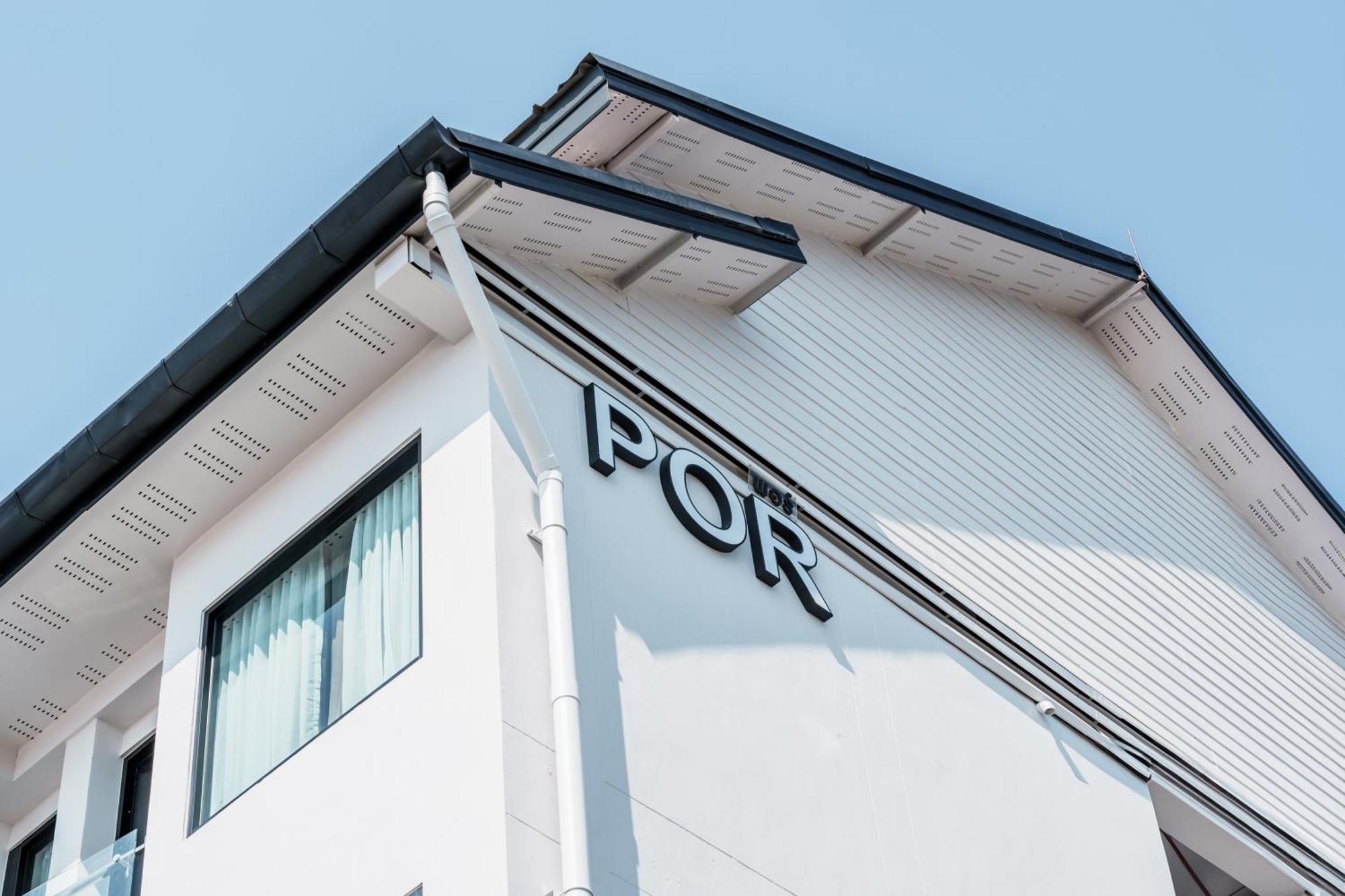 Por Arak Hotel Chiang Mai Exterior photo