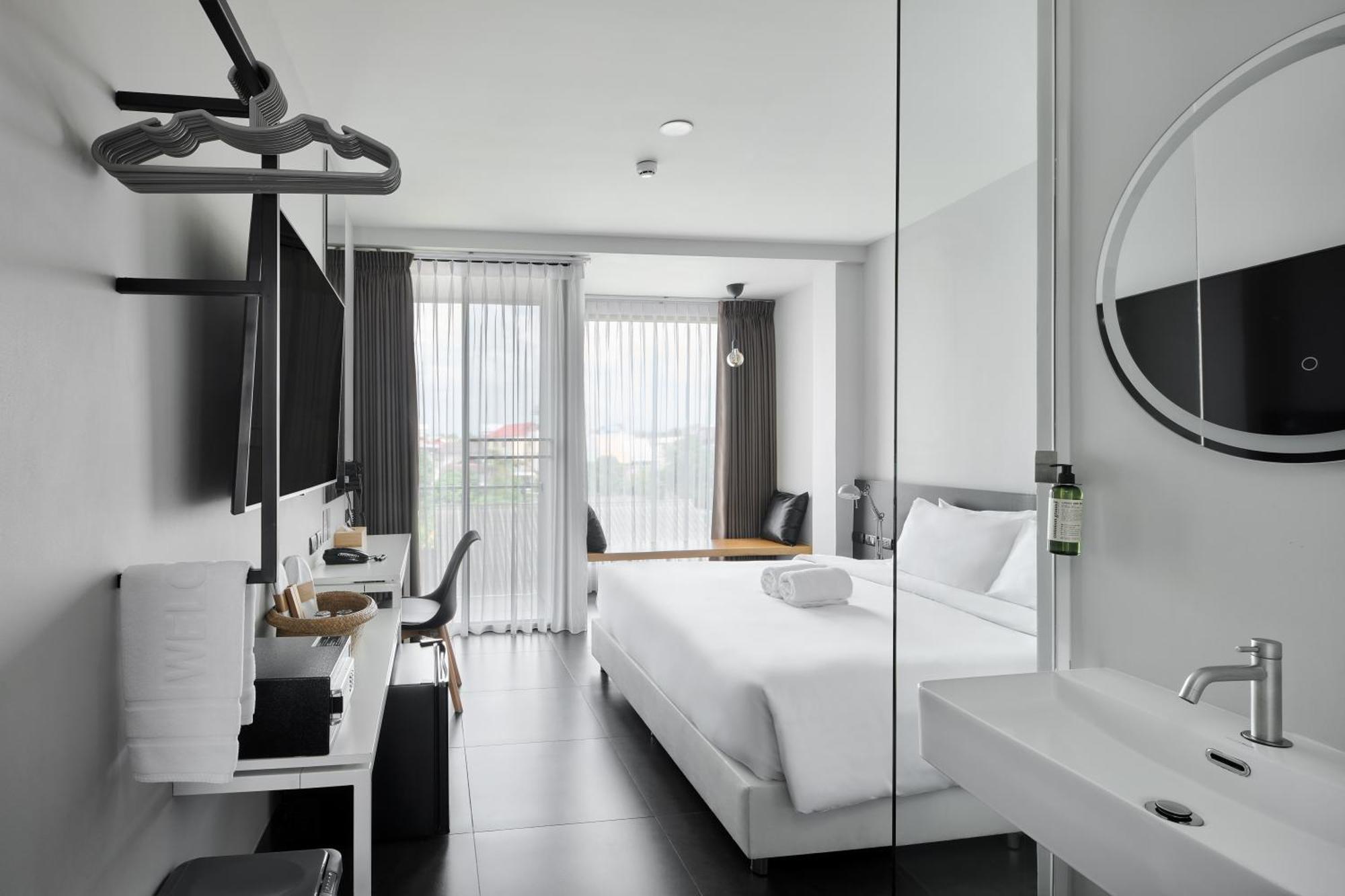 Por Arak Hotel Chiang Mai Exterior photo