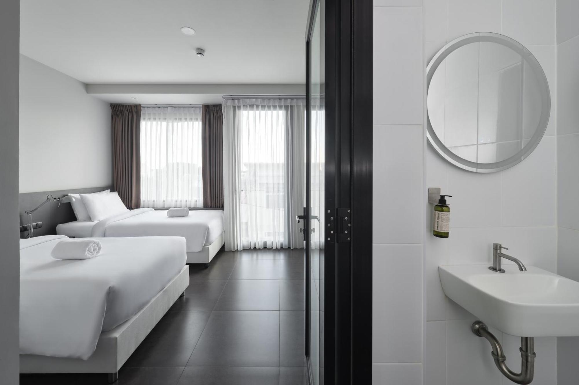 Por Arak Hotel Chiang Mai Exterior photo