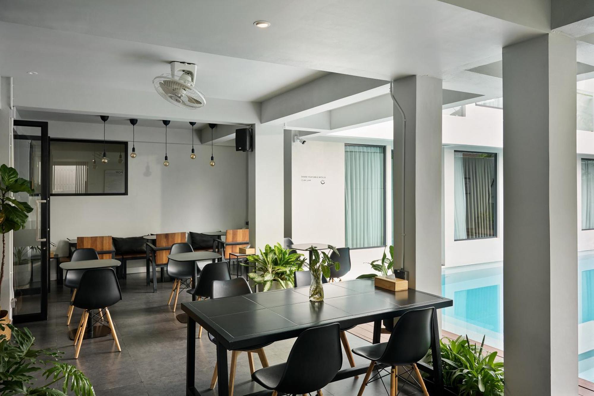 Por Arak Hotel Chiang Mai Exterior photo